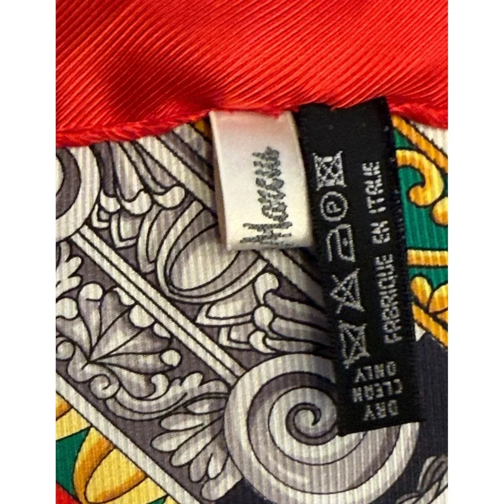 Vintage Neiman Marcus Silk Scarf Made in Italy SPQR Roman‎ Colosseum Coin 35
